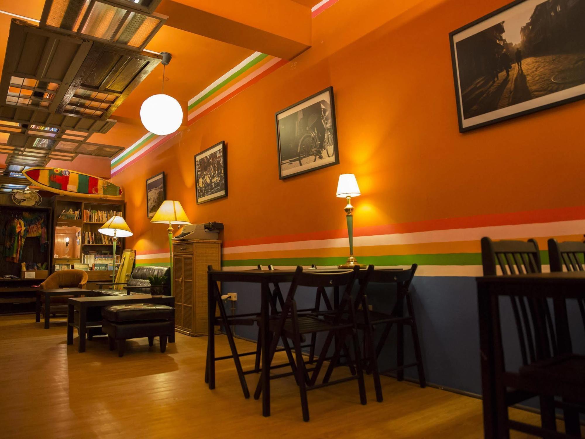 Rainbow Wave Surfing Hostel ย่านเมืองเก่าเฮ้งชุน ภายนอก รูปภาพ