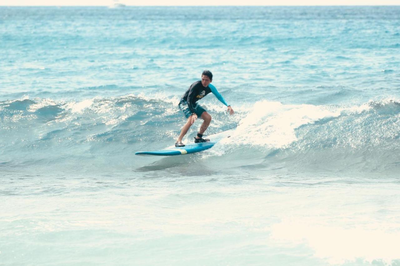 Rainbow Wave Surfing Hostel ย่านเมืองเก่าเฮ้งชุน ภายนอก รูปภาพ